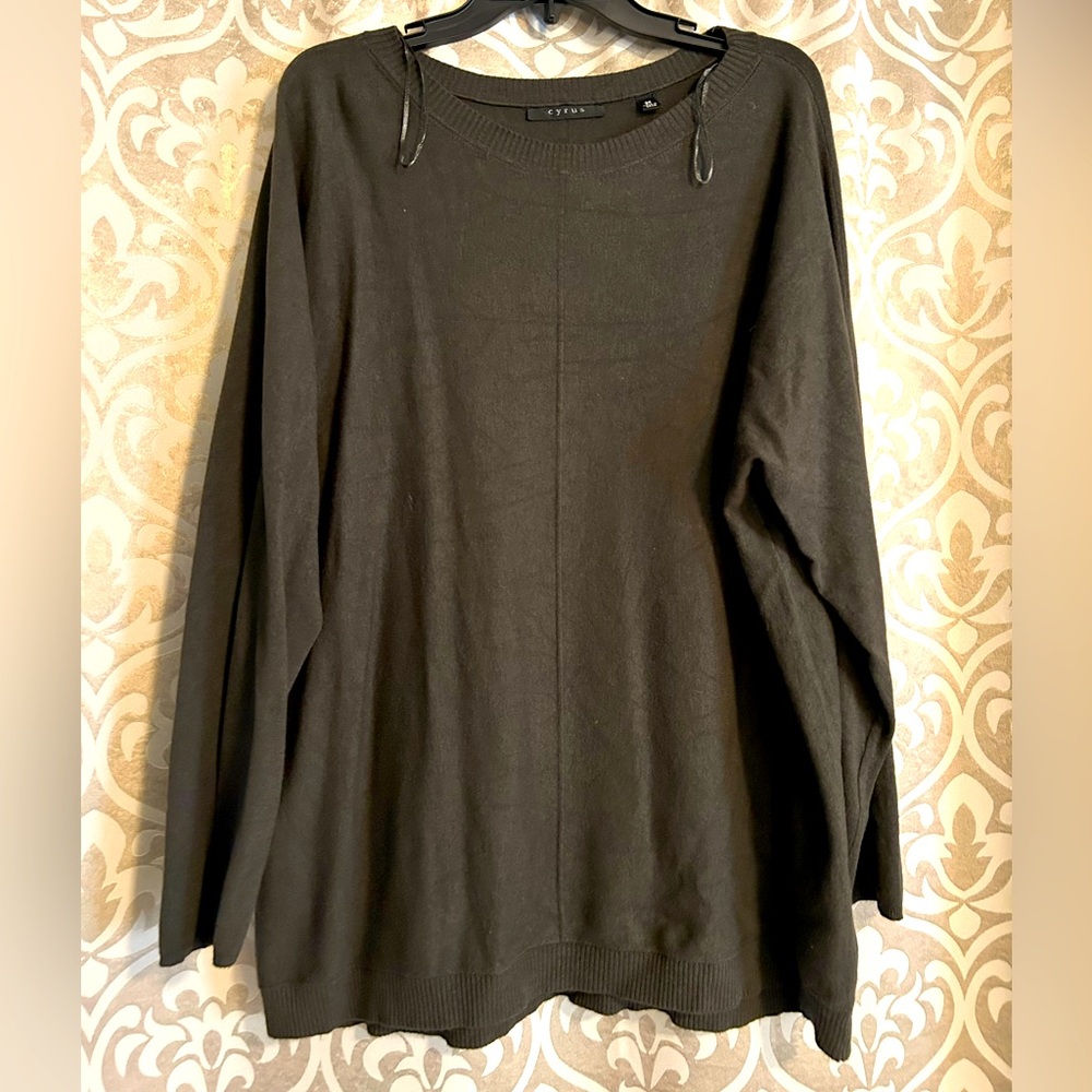 Dark Green Long Sleeve Sweater